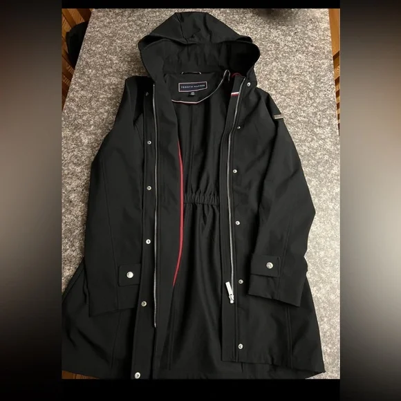Tommy Hilfiger Black Hooded Jacket - Picture 1 of 6